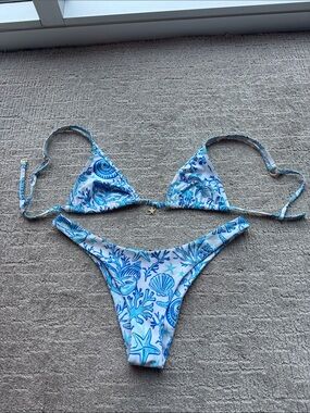 Seashell-Print Triangle Bikini Set in Light & Medium Blue - Women Swim